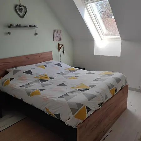 Bed and breakfast A 2 Pas Du Circuit Mulsanne